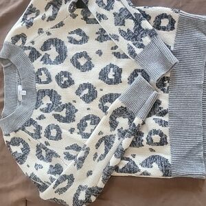 GAP Animal Print Sweater